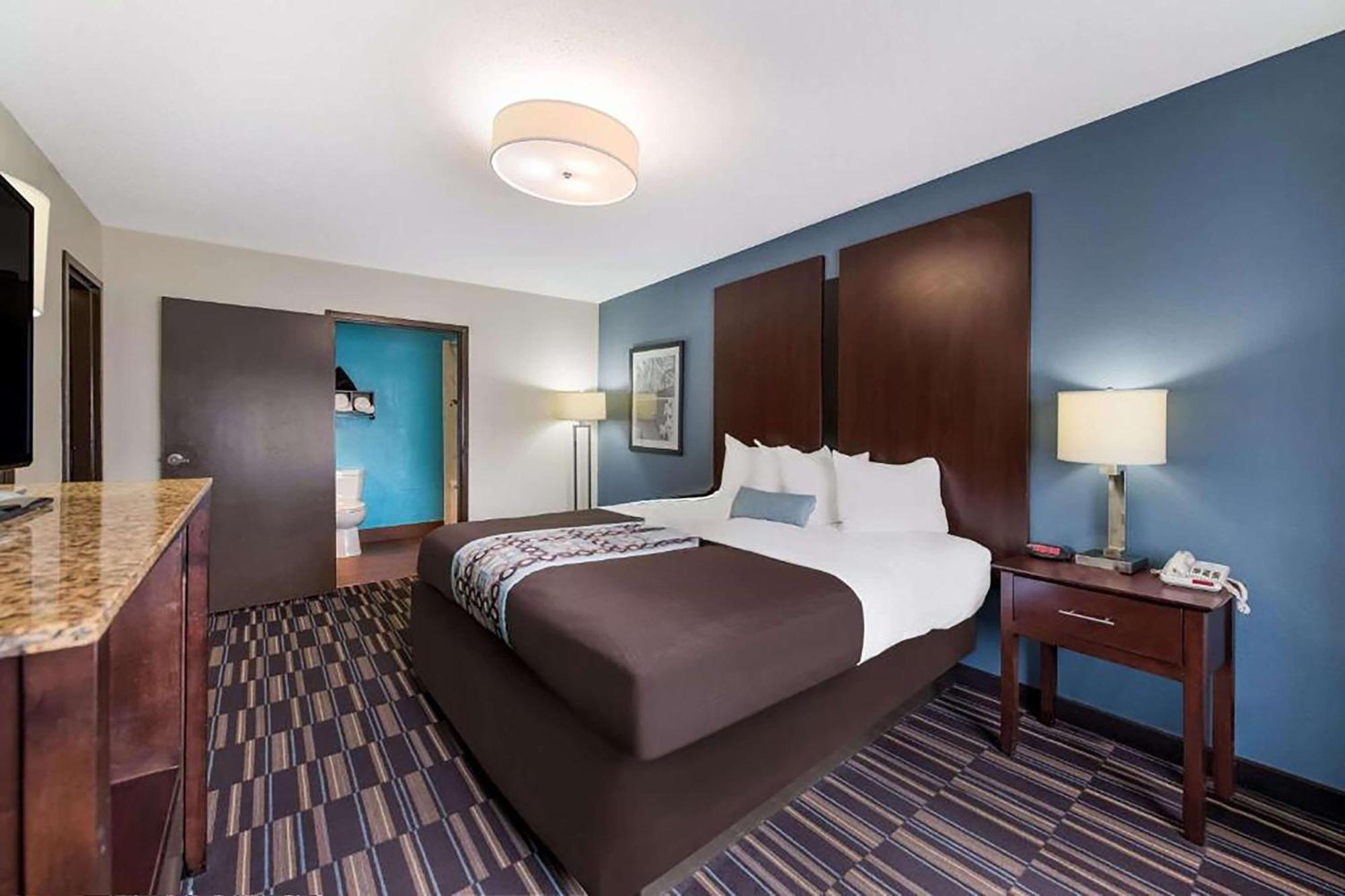 Baymont By Wyndham Elizabeth City Exterior photo