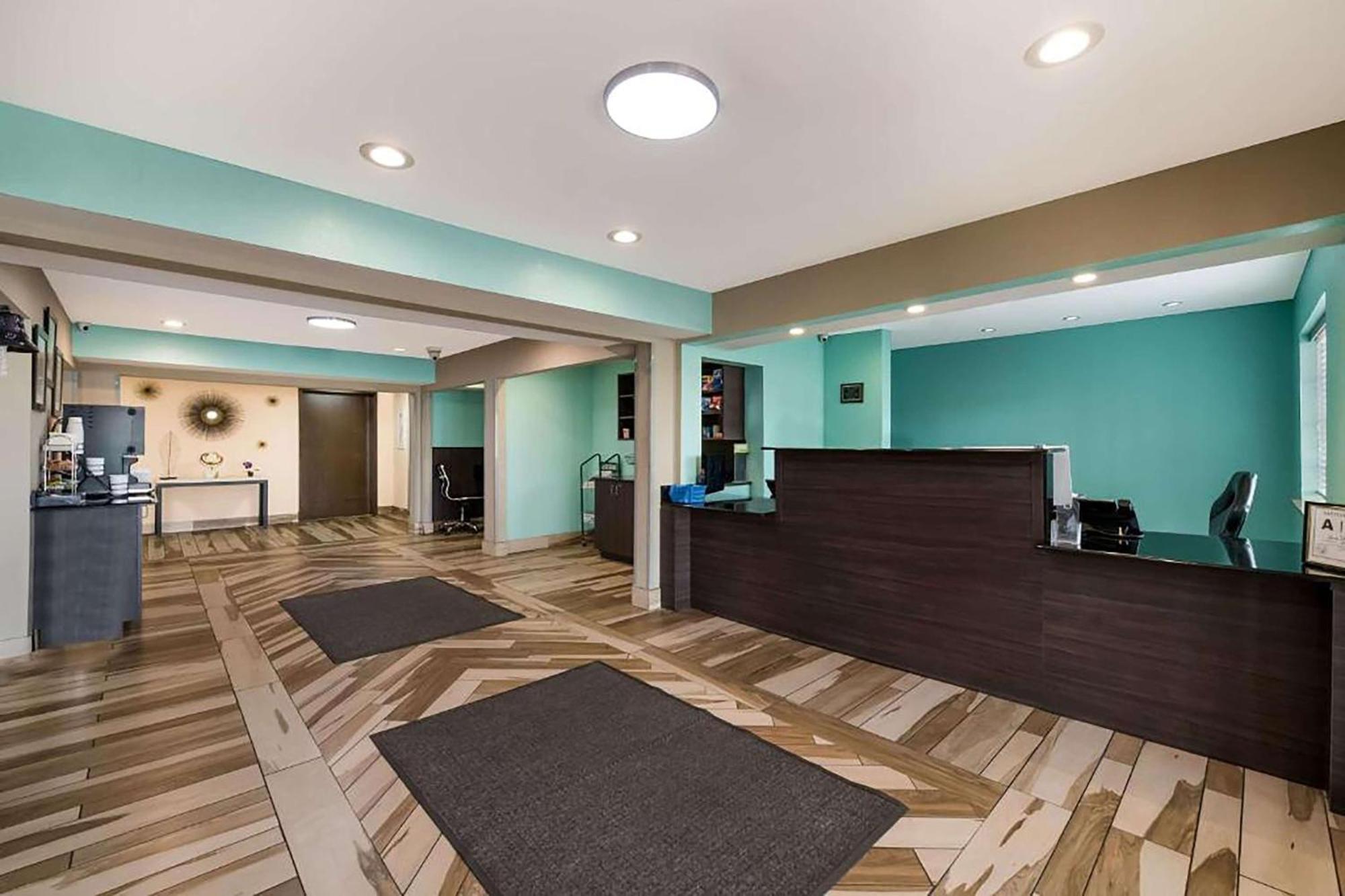 Baymont By Wyndham Elizabeth City Exterior photo